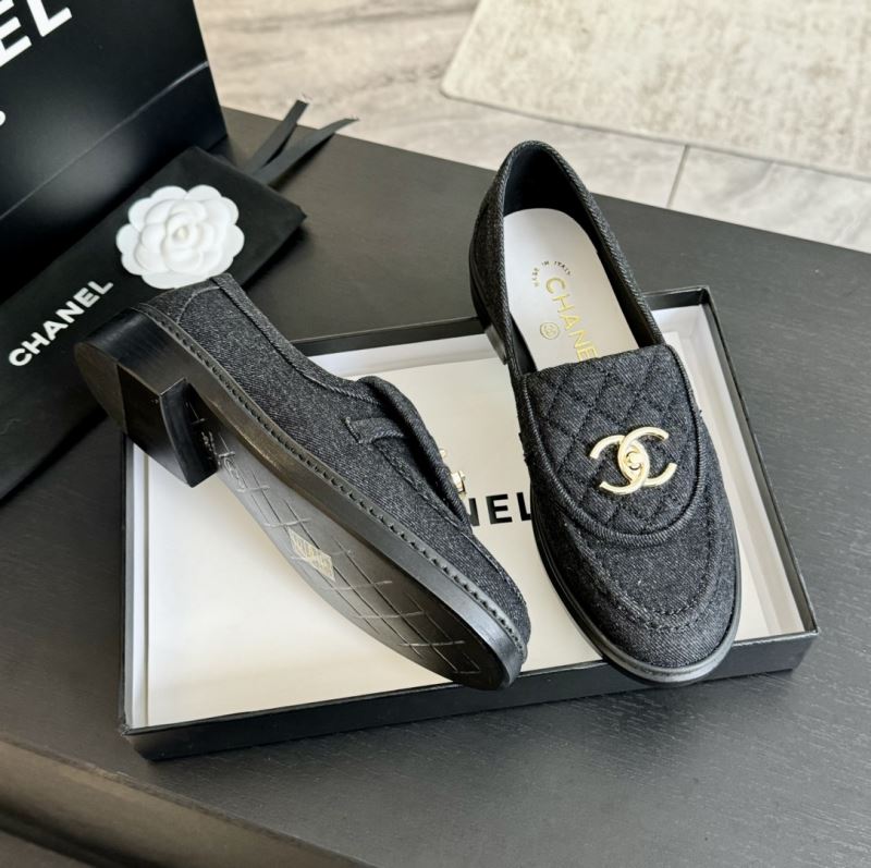 Chanel Low Shoes